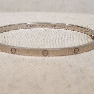 Cartier Love Small Bracelet 18k White Gold Size 19